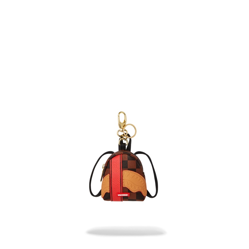 HENNY VICTORY LAP KEYCHAIN