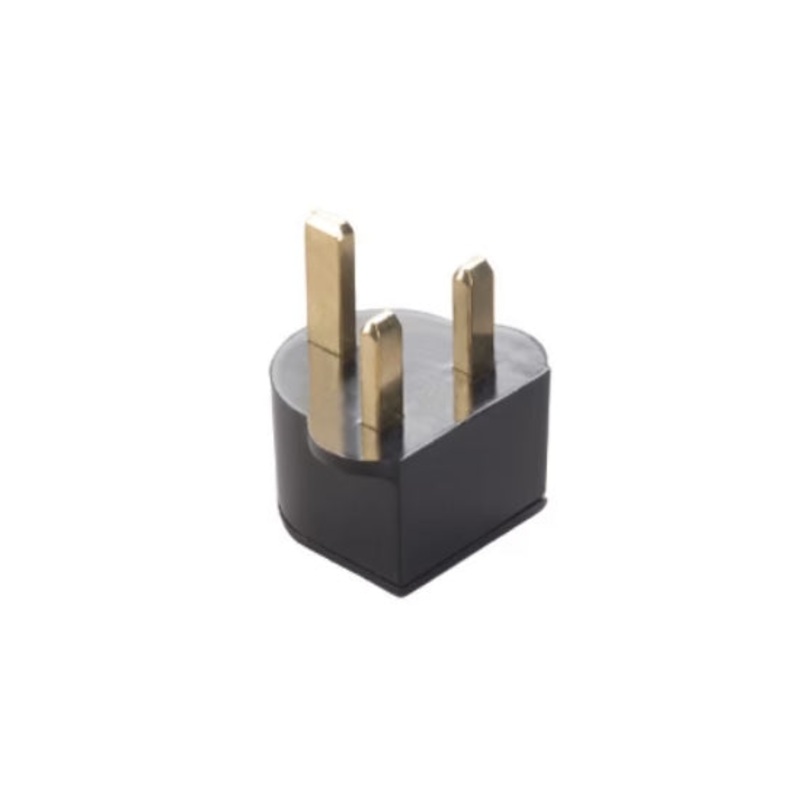 Voltage Valet Non-Grounded Adapter Plug Great Britain - Black