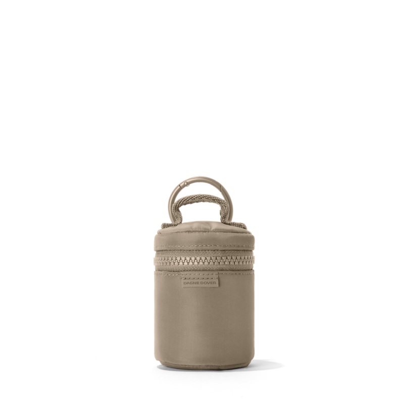 Mila Keychain in Khaki