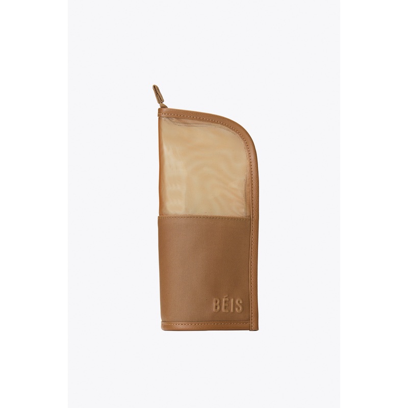 The Makeup Brush Pouch in Camel