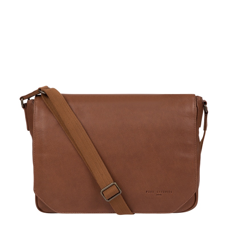 'Eiger' Hazelnut Leather Messenger Bag