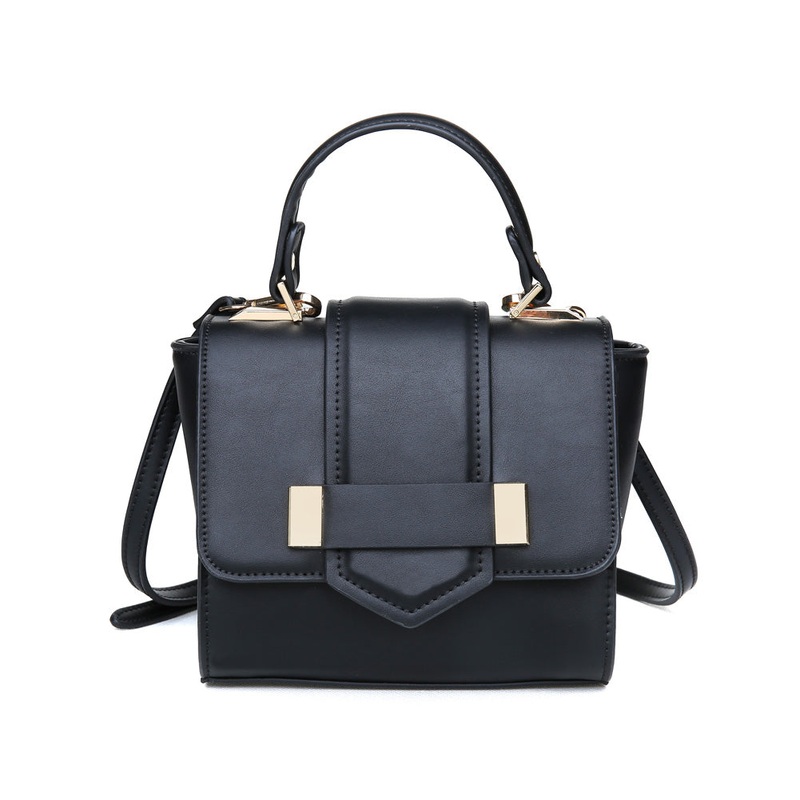 Solange Crossbody
