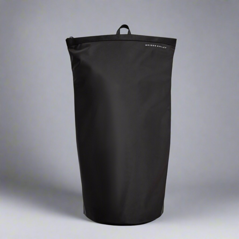 Briggs & Riley Zippered Laundry Bag- X171