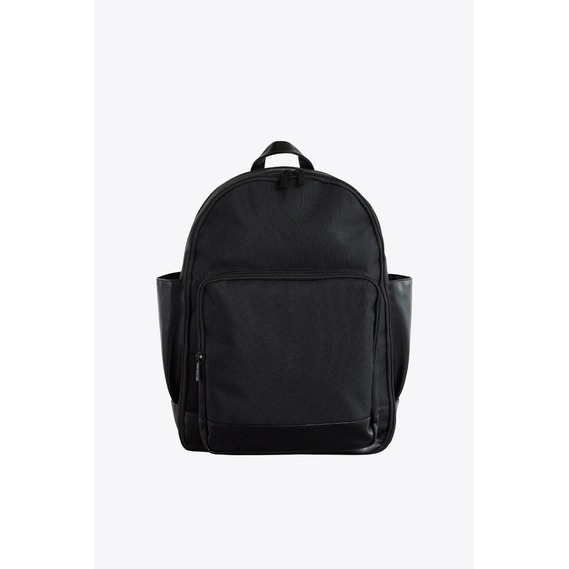 Resale The Travel Backpack in Black