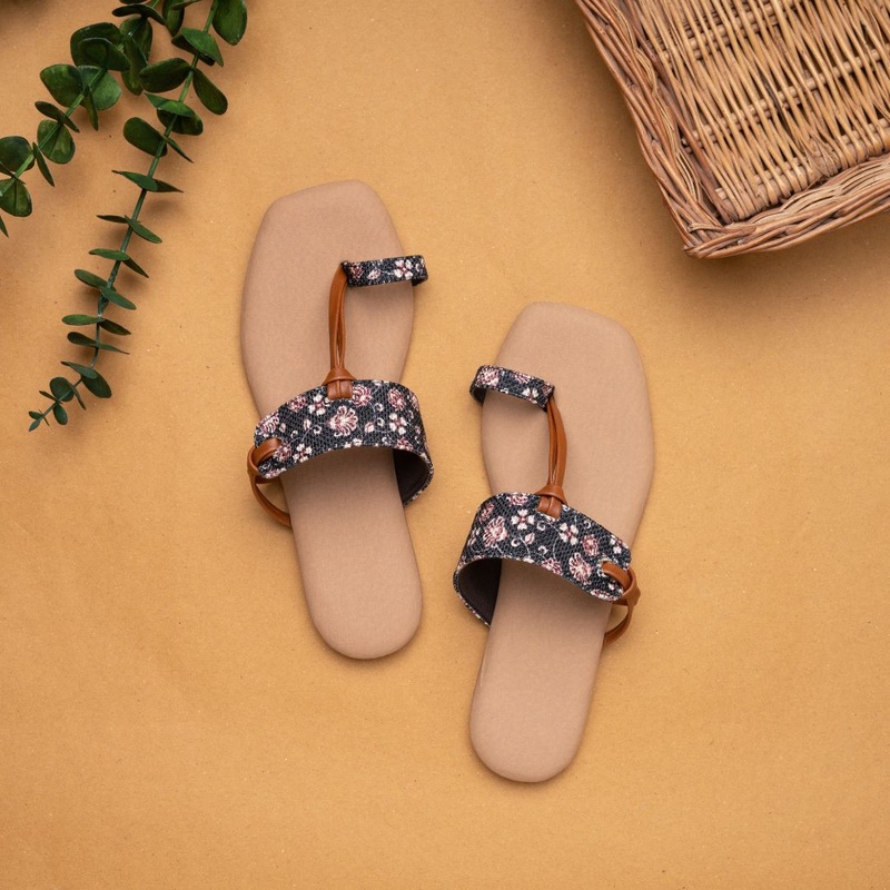 Zouk Hooghly Garden Women's Chappals